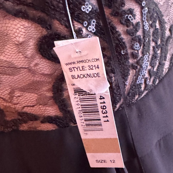 Long Dress - Picture 3 of 3